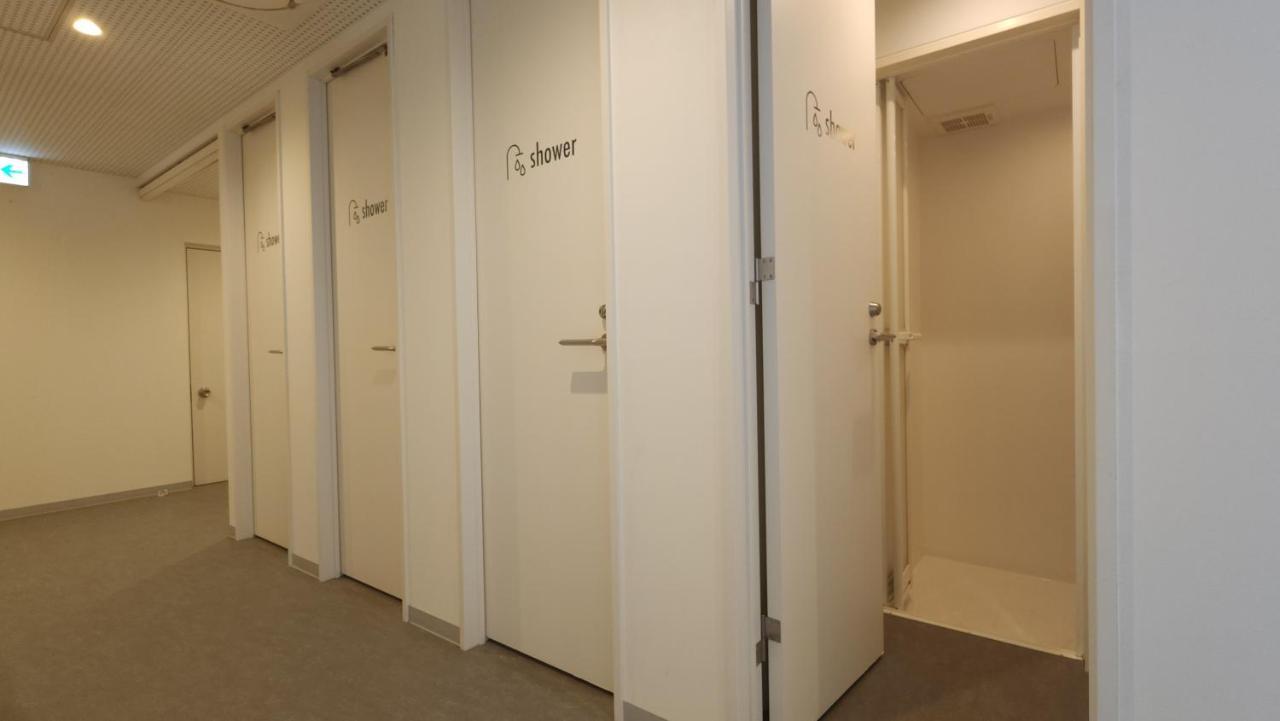 Acro Capsule Hotel Namba Dotonbori Osaka Exterior foto